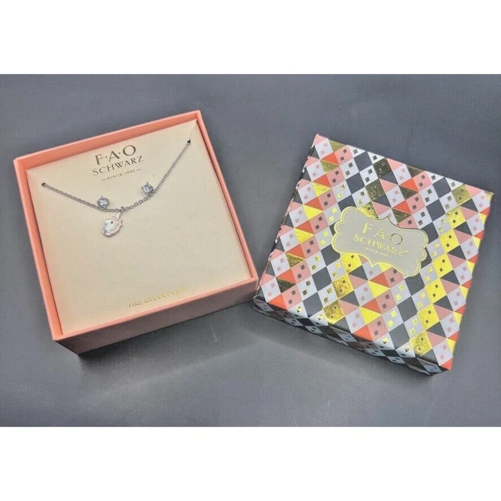 FAO Schwarz Childrens Unicorn Necklace & Earrings Set Fine Silver Plate Gift Box